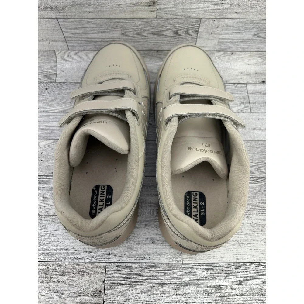 New Balance 577 Walking Shoe Beige Leather Hook and Loop Strap Comfort 8.5M‎